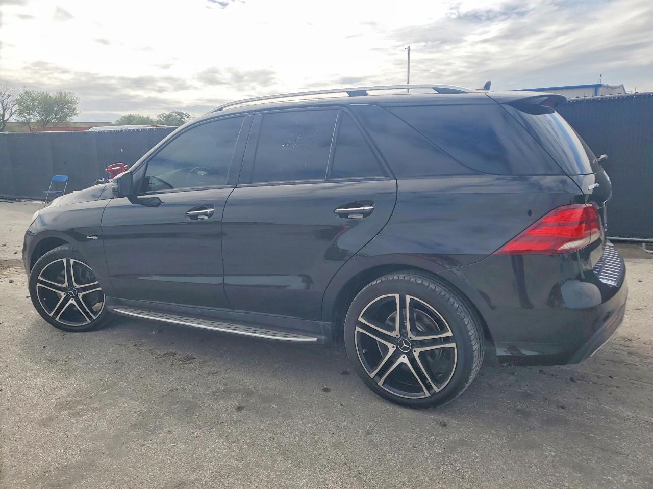 2018 Mercedes-Benz Gle 43 Amg - Фото 2