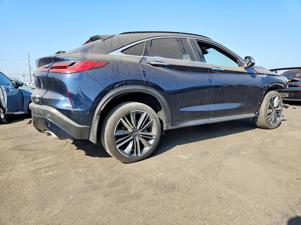 2025 Infiniti Qx55 Luxe - Image 3