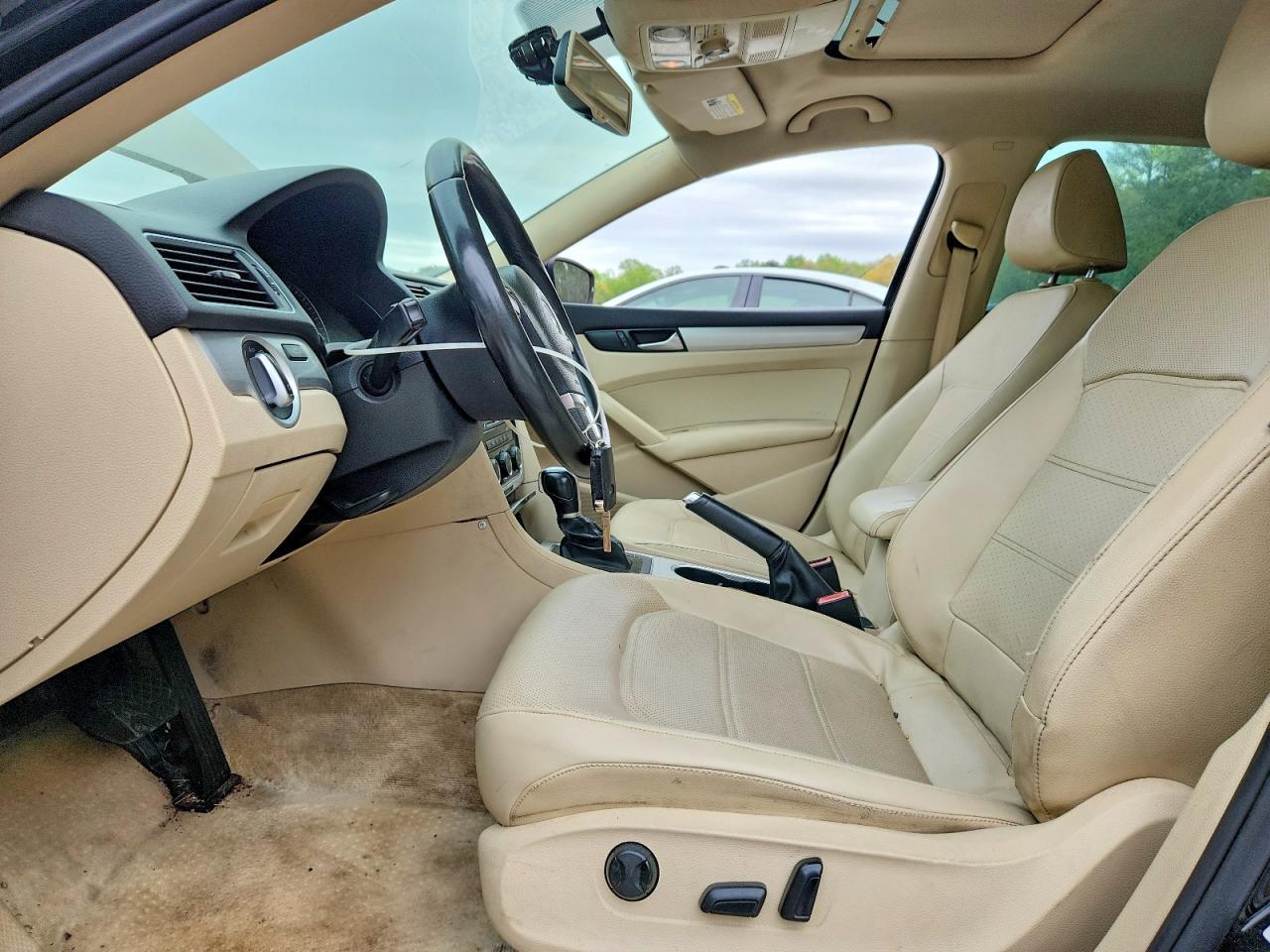 2013 Volkswagen Passat Se - Image 7