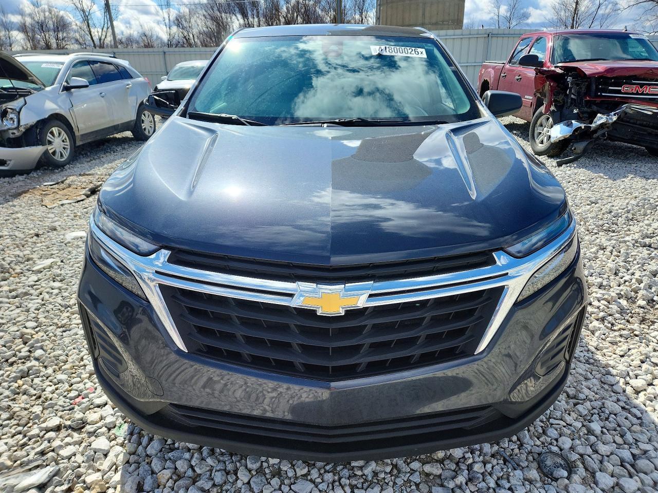 2022 Chevrolet Equinox Ls - Фото 5
