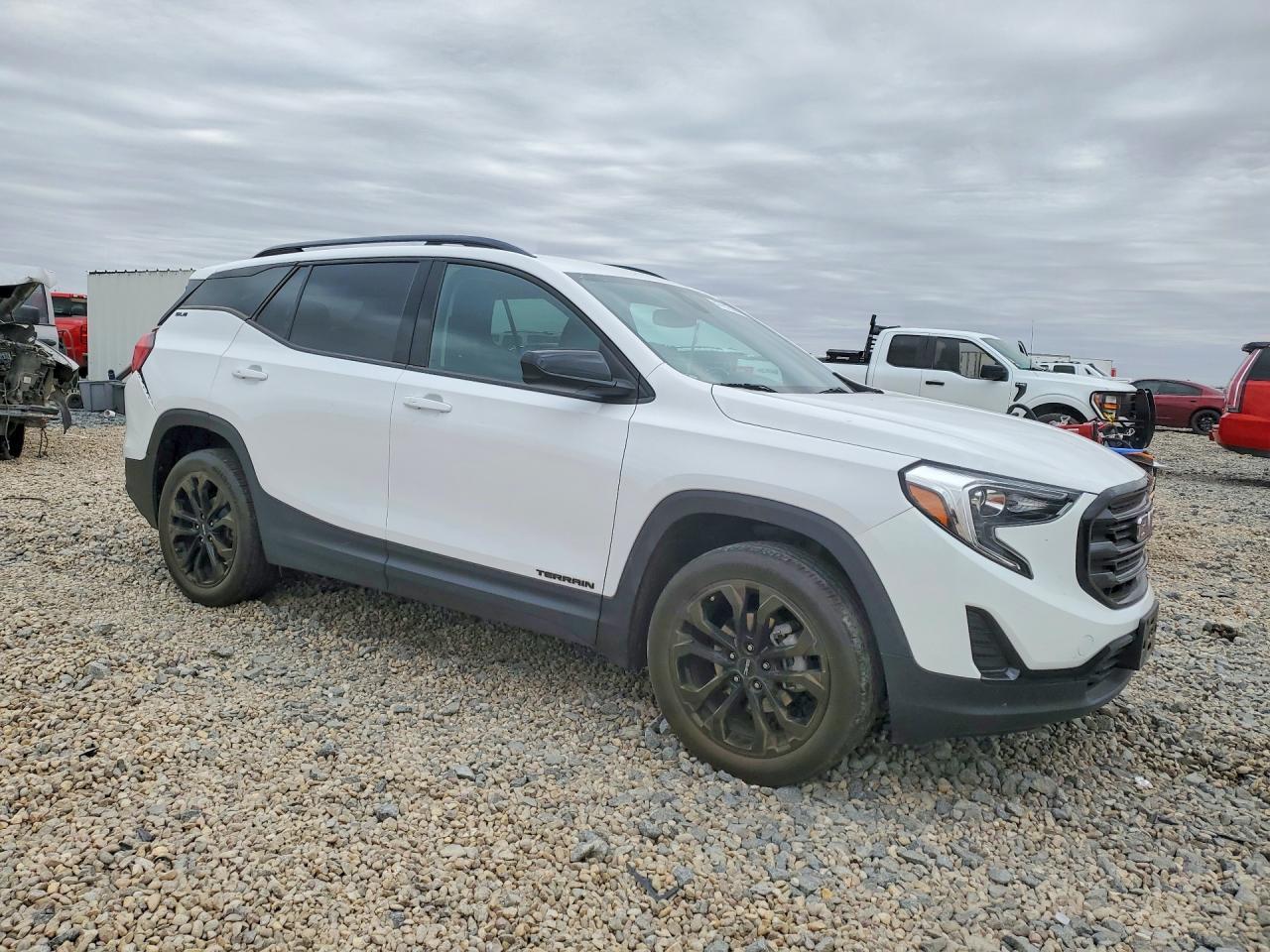 2020 GMC Terrain Sle - Image 4