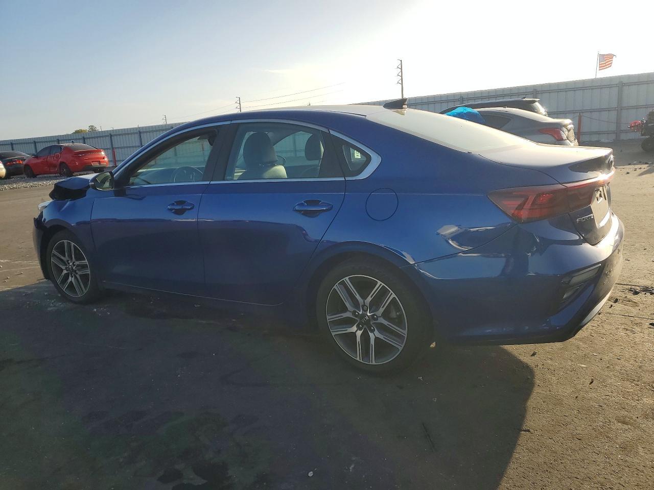 2020 Kia Forte Ex - Фото 2