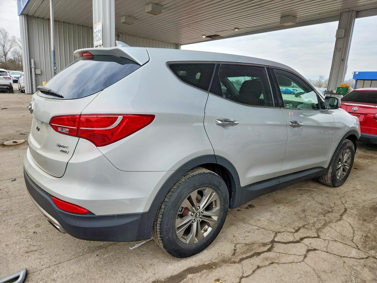 2014 Hyundai Santa Fe Sport 2.4L - Image 3