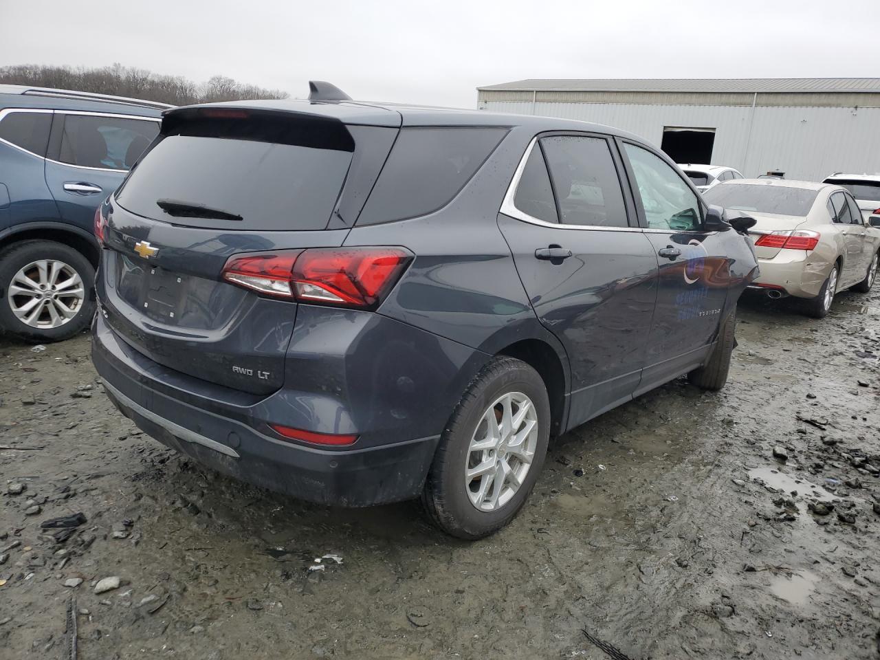 2023 Chevrolet Equinox Lt - Image 3