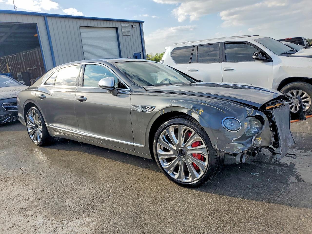 2023 Bentley Flying Spur - Фото 4