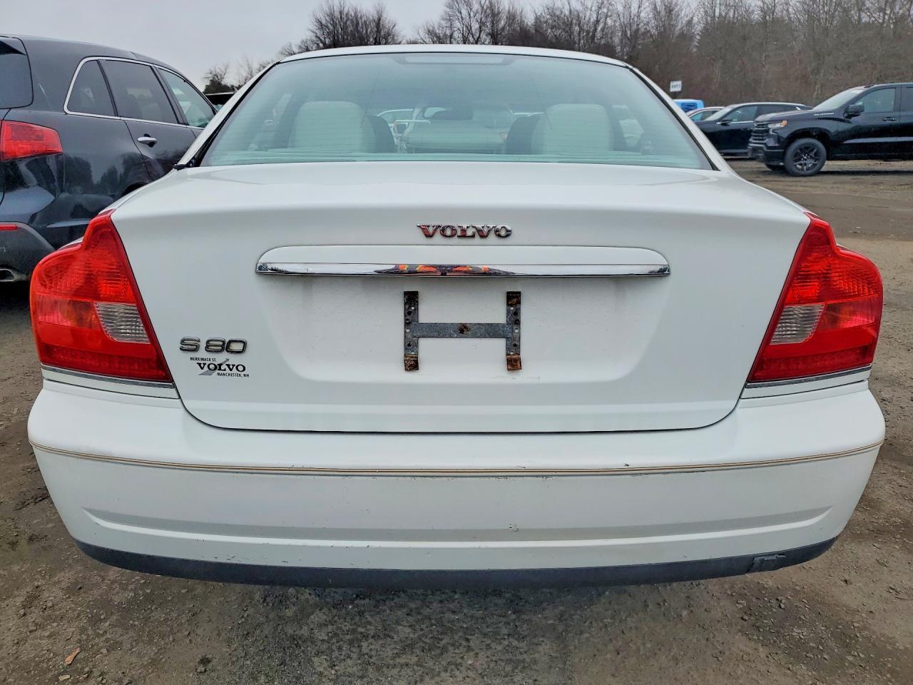 2004 Volvo S80 - Image 6