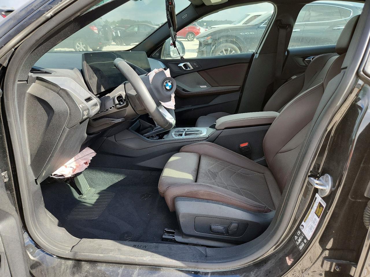 2025 BMW Motorrad 228Xi - Image 7