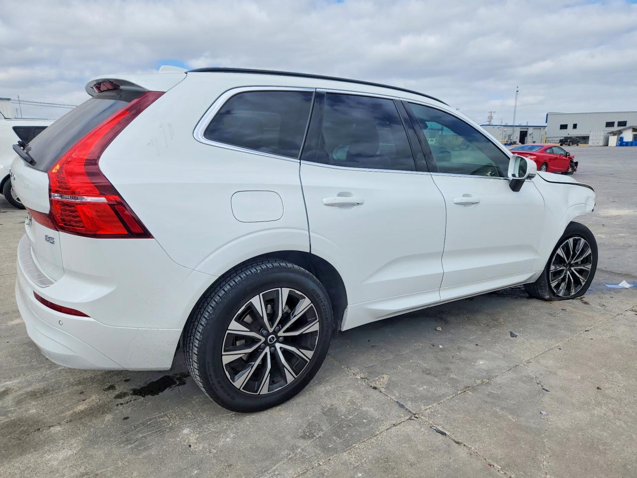 2023 Volvo Xc60 Ultimate - Фото 3