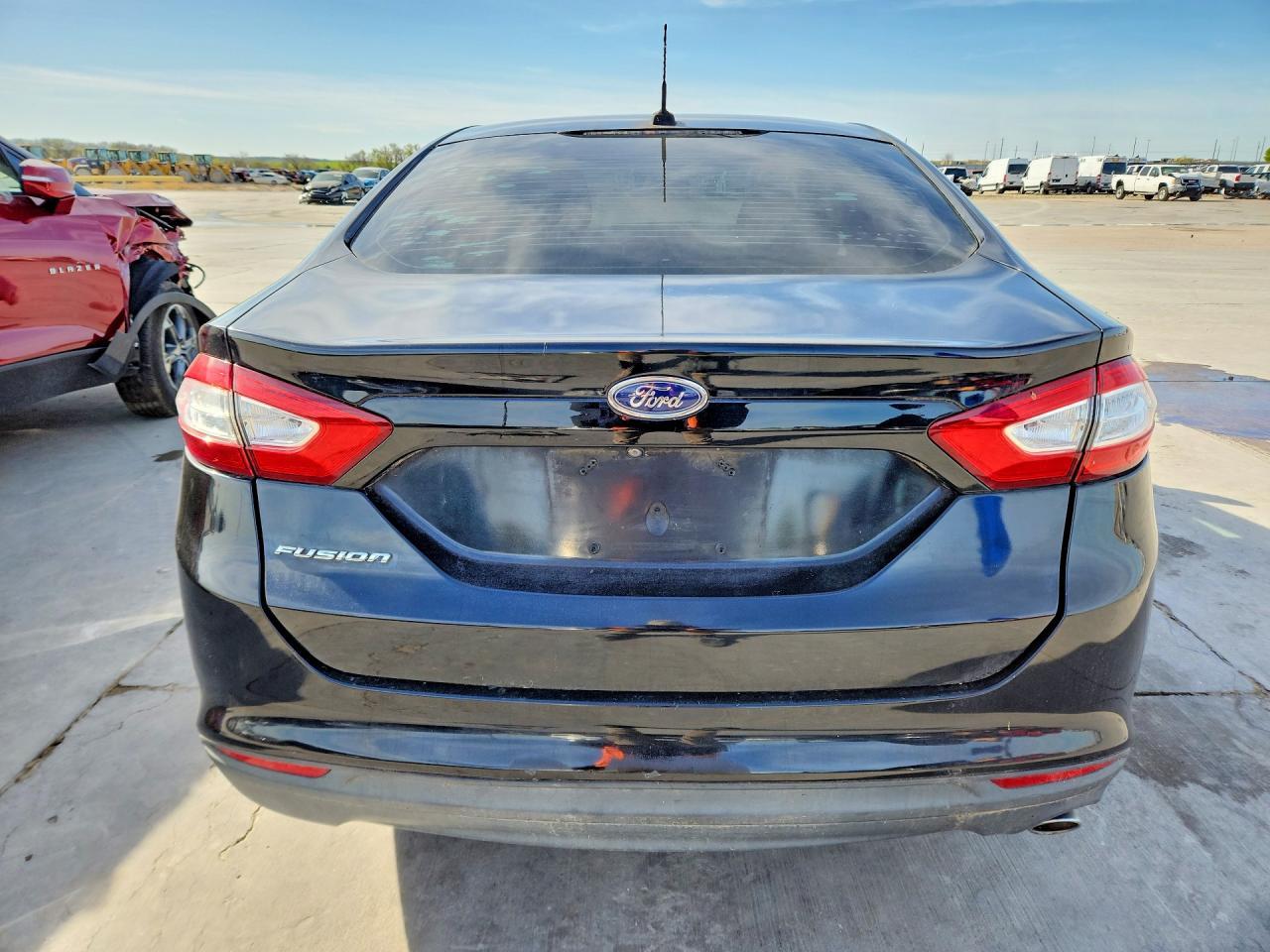 2016 Ford Fusion S - Фото 6