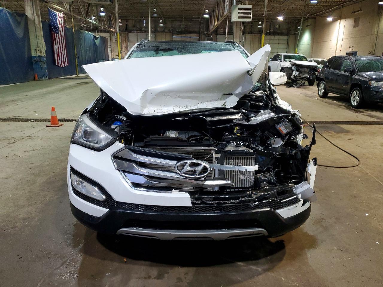 2014 Hyundai Santa Fe Sport 2.0T - Image 5