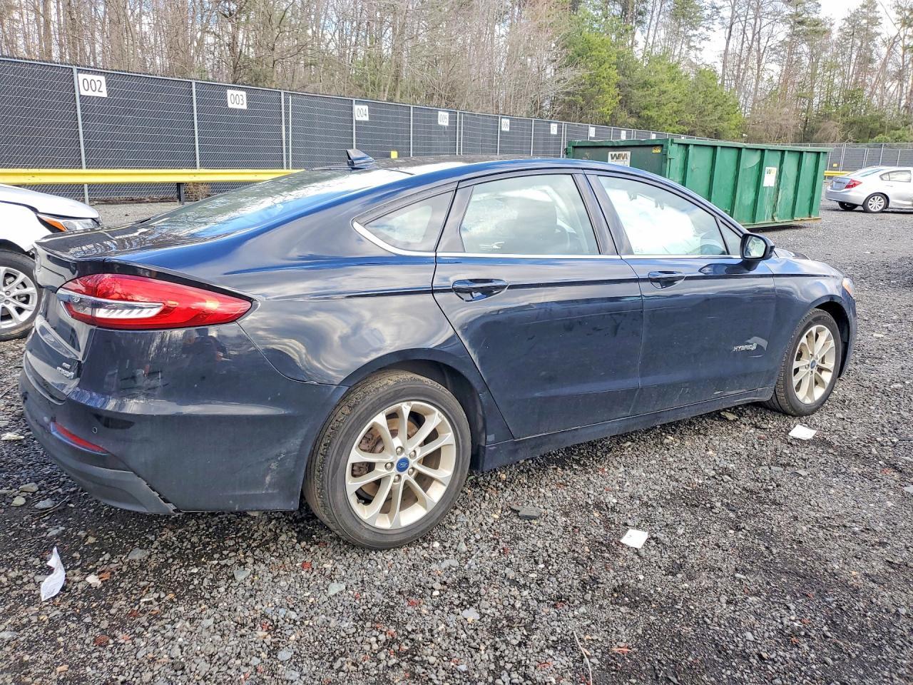 2019 Ford Fusion Se - Фото 3
