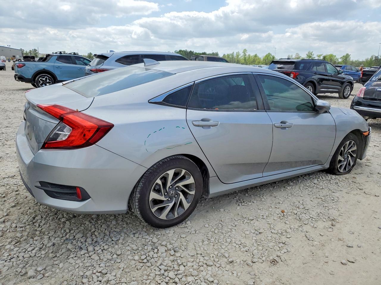 2017 Honda Civic Ex - Фото 3
