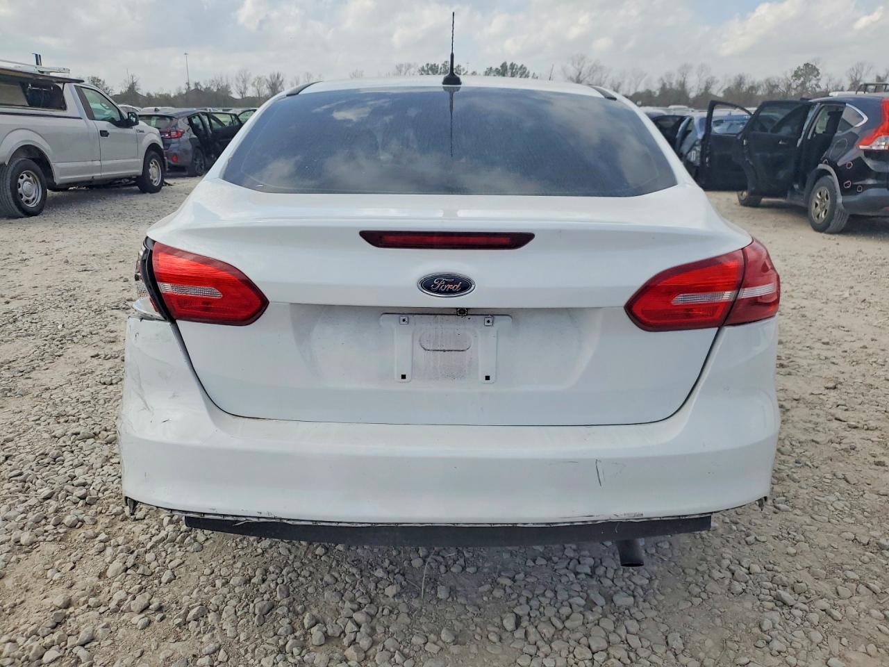 2016 Ford Focus Se - Image 6