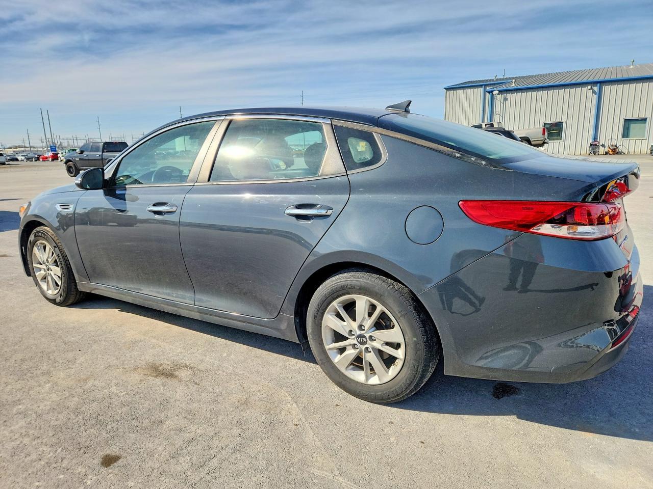2016 Kia Optima Lx - Фото 2