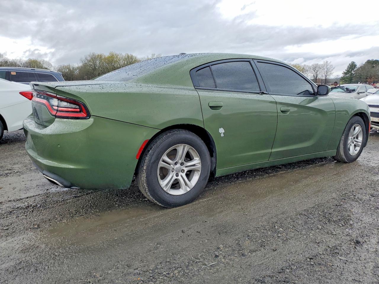2020 Dodge Charger Sxt - Фото 3