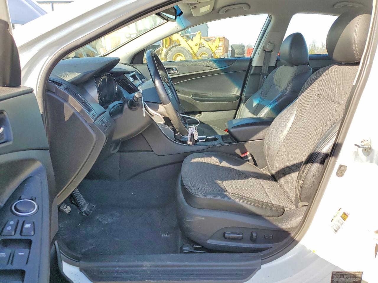 2013 Hyundai Sonata Se - Фото 7