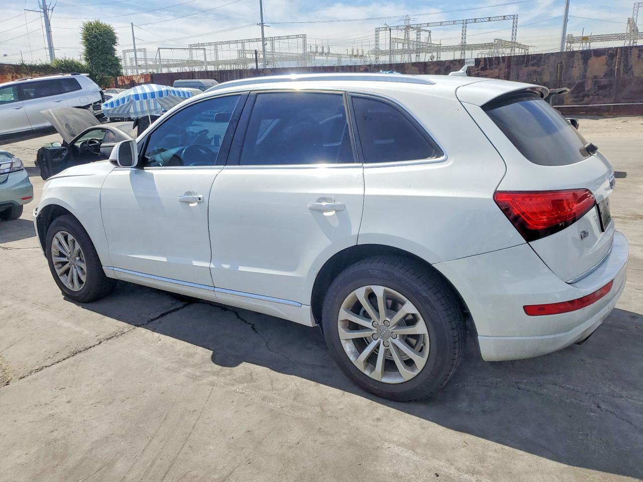 2015 Audi Q5 Premium - Фото 2