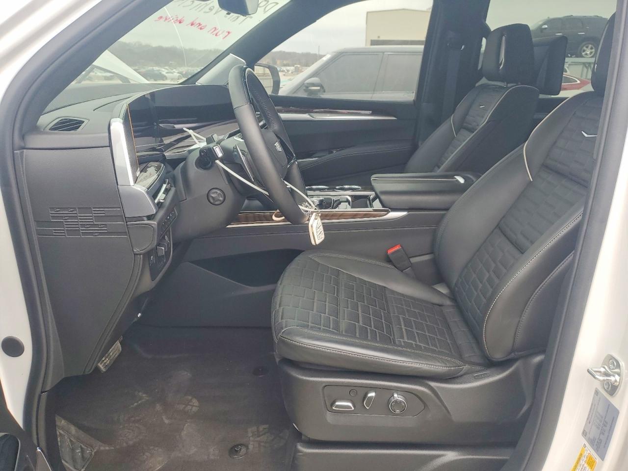 2025 Cadillac Escalade Sport Platinum - Фото 7