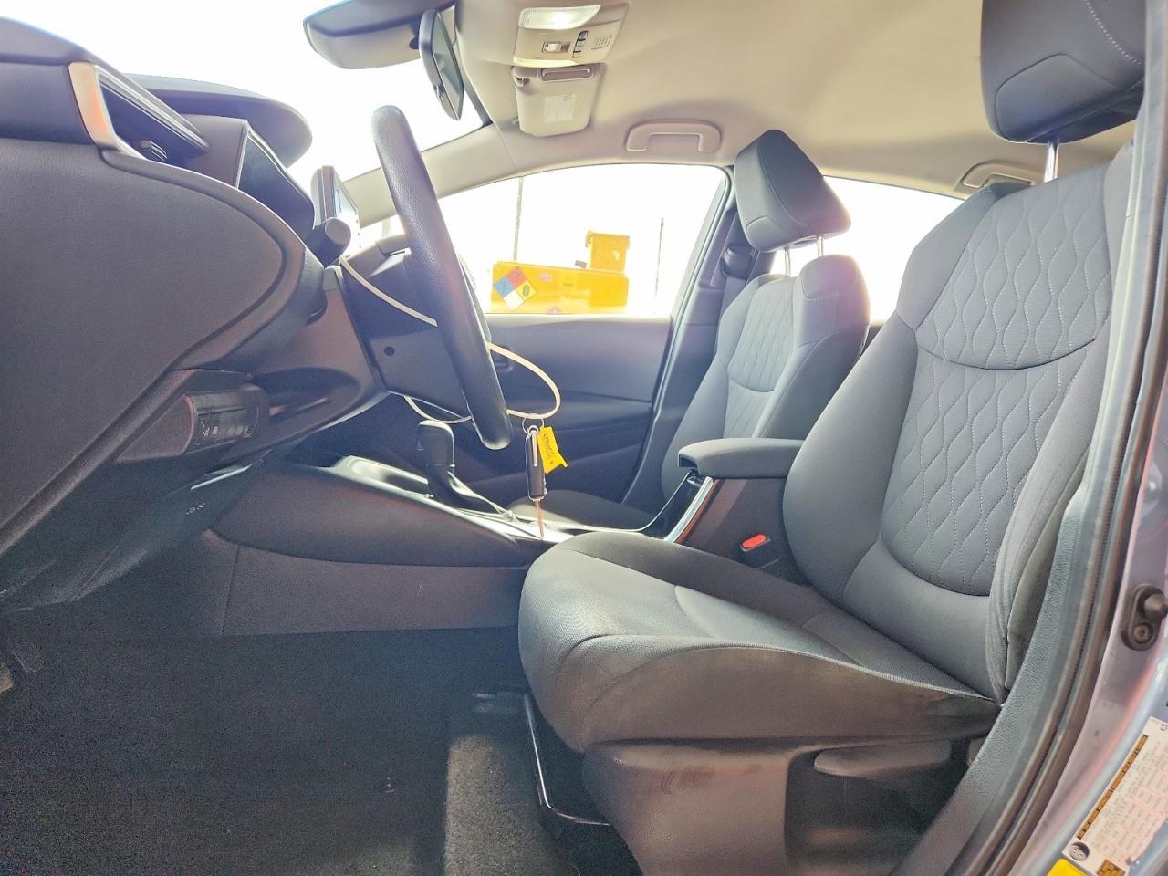 2022 Toyota Corolla Le - Фото 7
