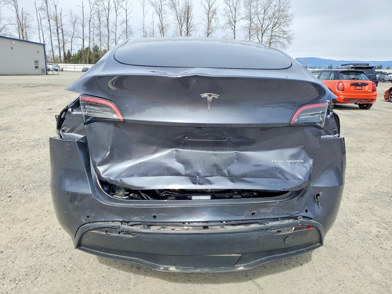 2022 Tesla Model Y - Фото 6