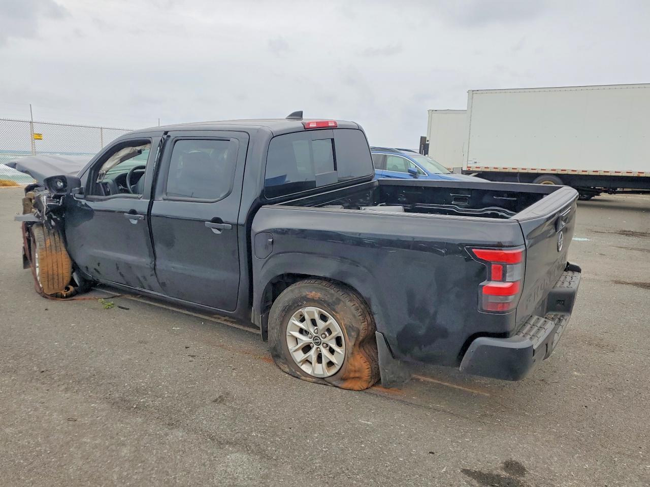 2025 Nissan Frontier S - Фото 2