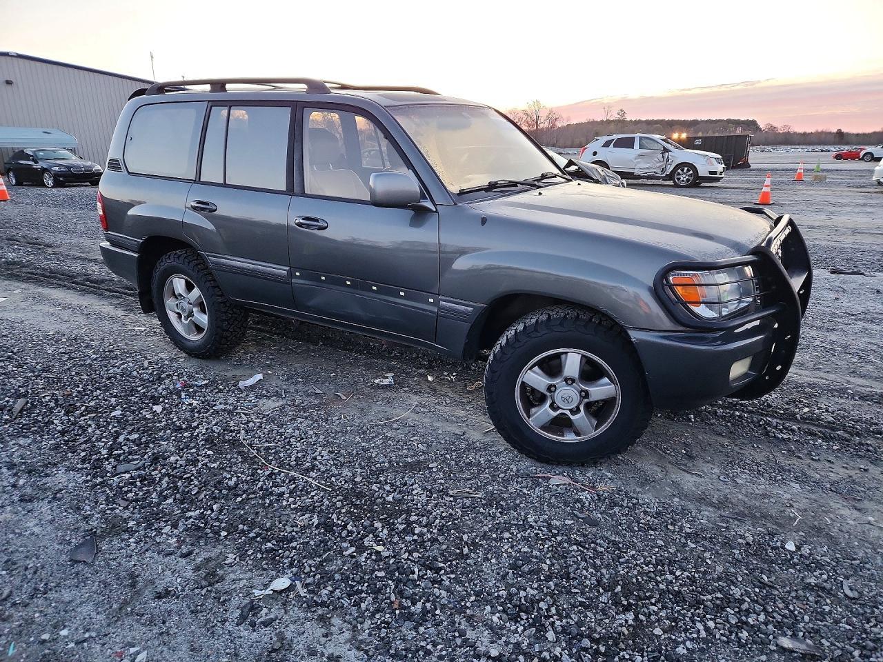 2000 Toyota Land Cruiser Base - Image 4