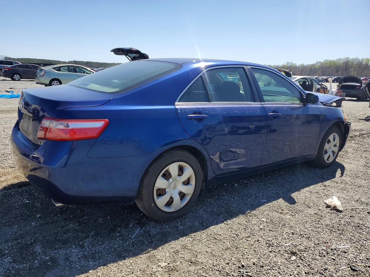 2007 Toyota Camry Le V6 - Фото 3