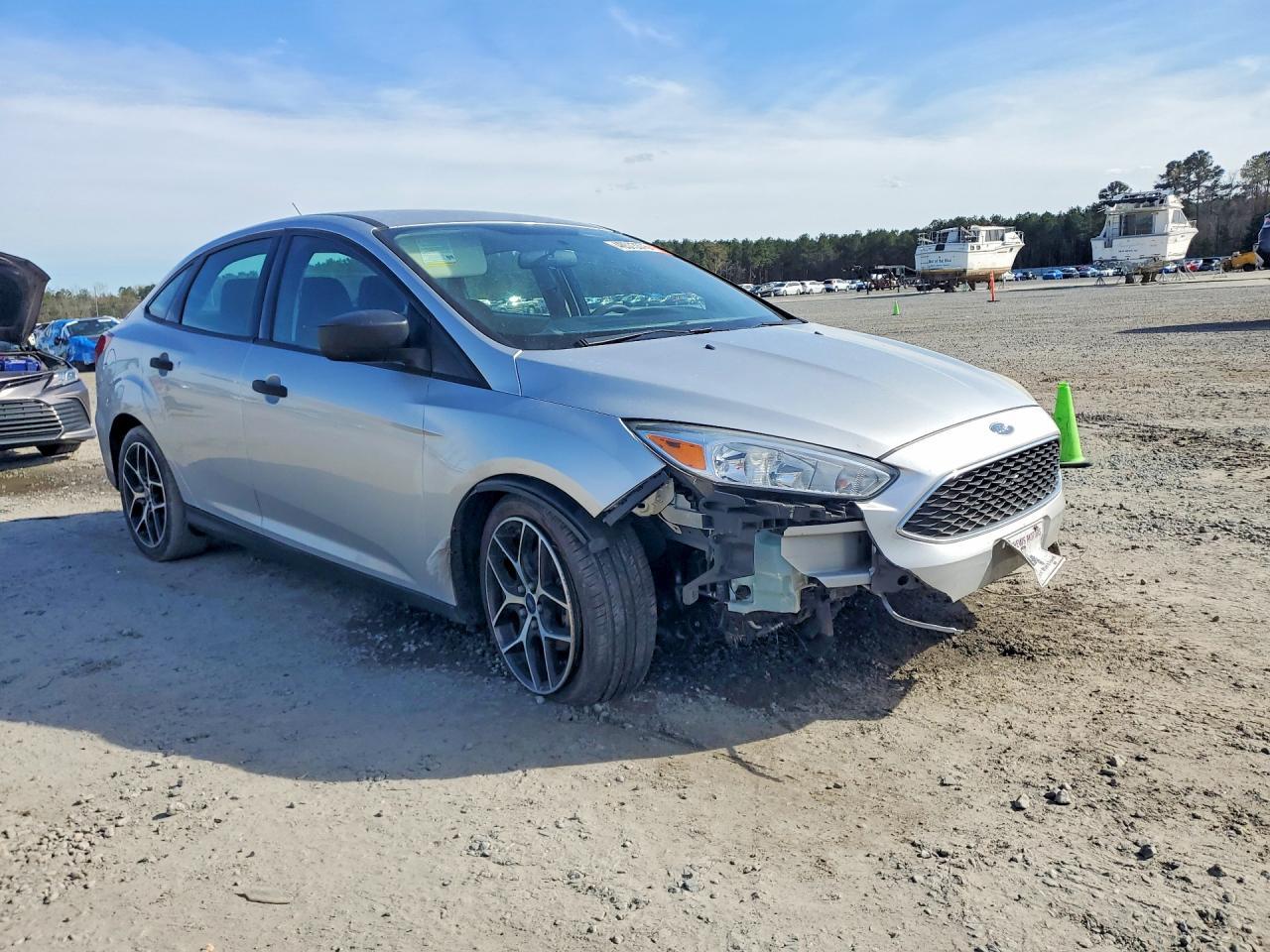 2018 Ford Focus S - Фото 4