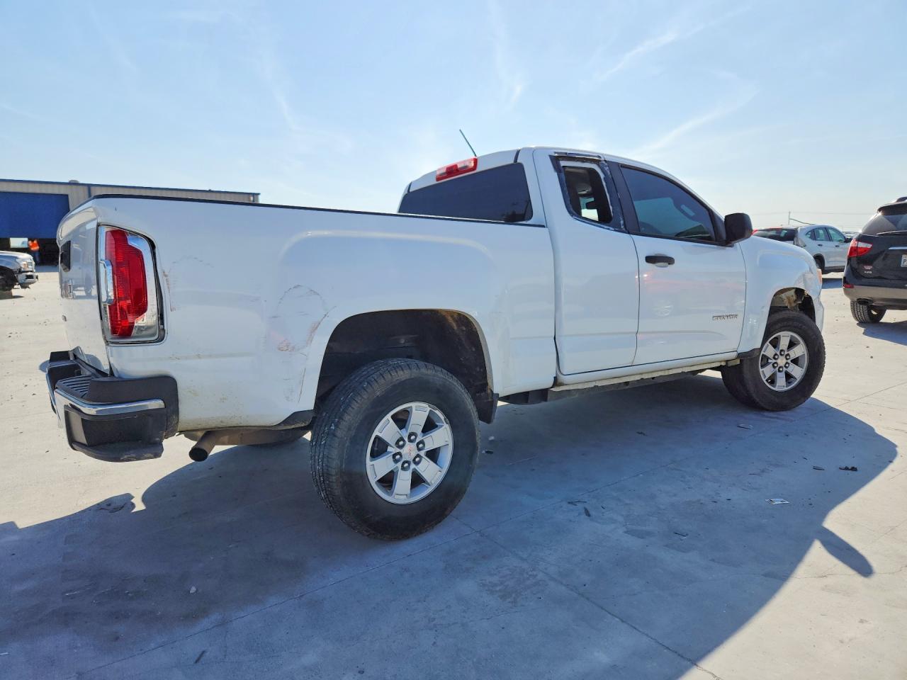 2016 GMC Canyon - Image 3