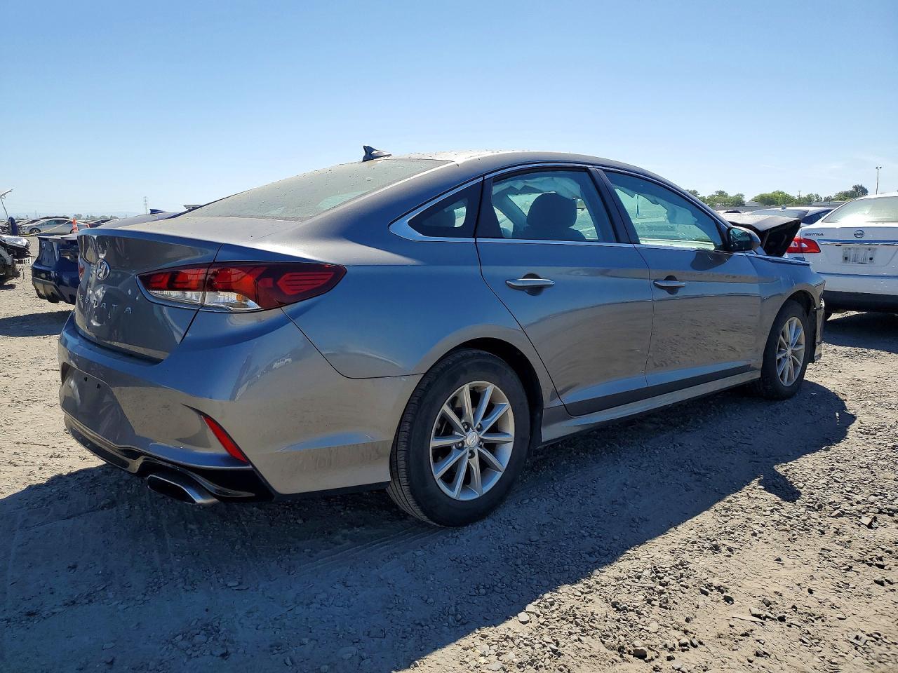 2019 Hyundai Sonata Se - Фото 3
