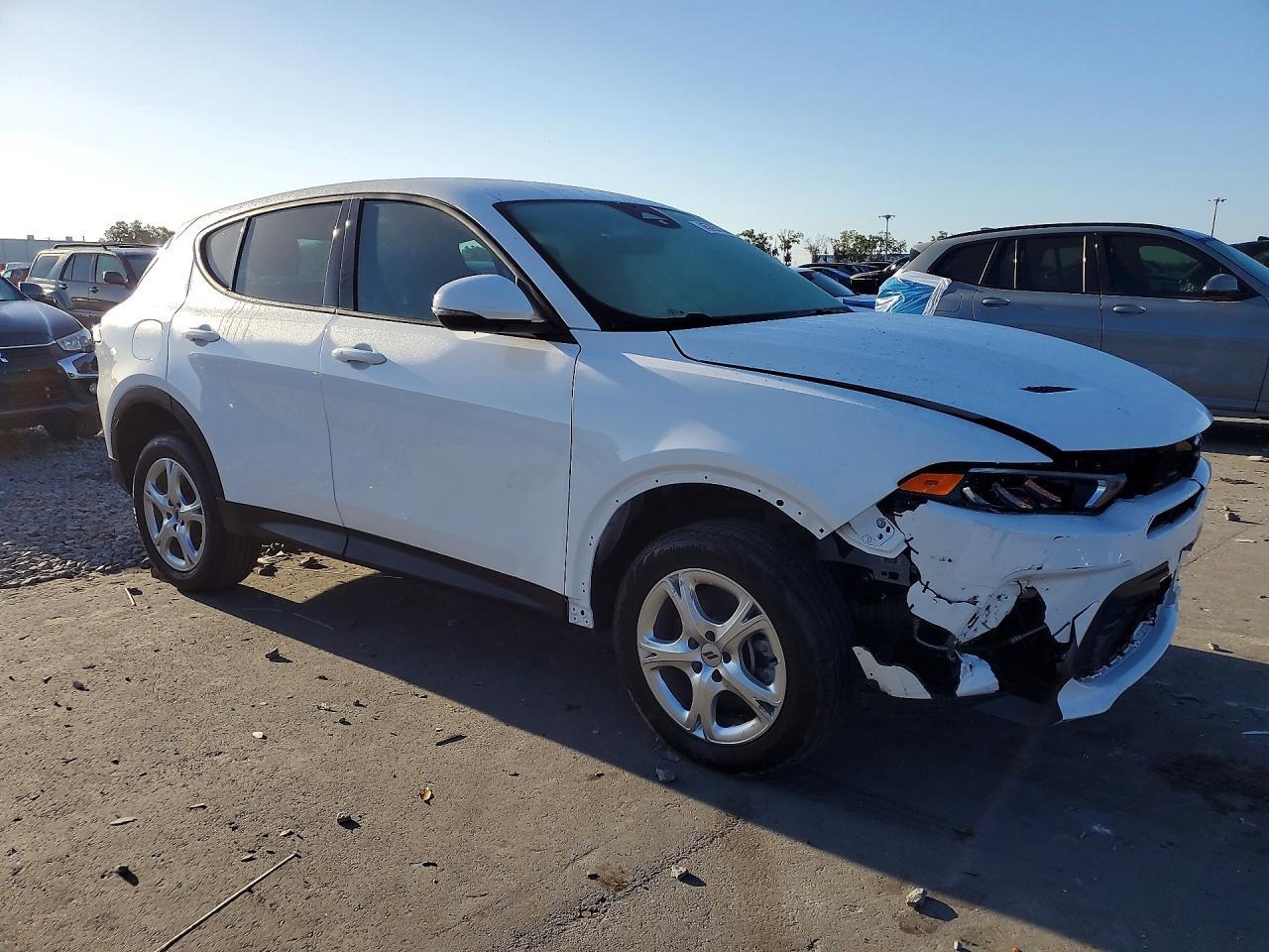 2024 Dodge Hornet Gt - Image 4