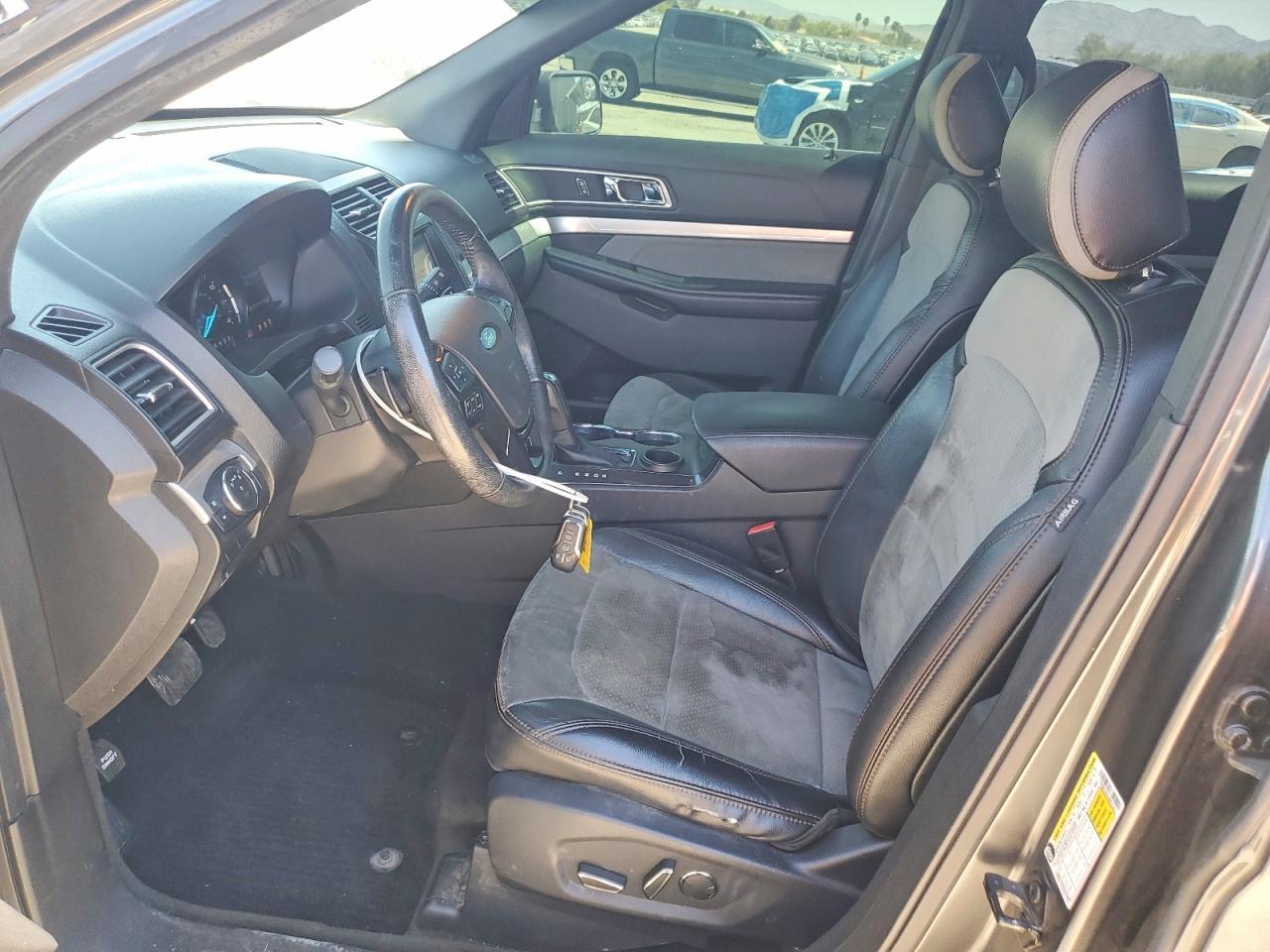 2017 Ford Explorer Xlt - Фото 7