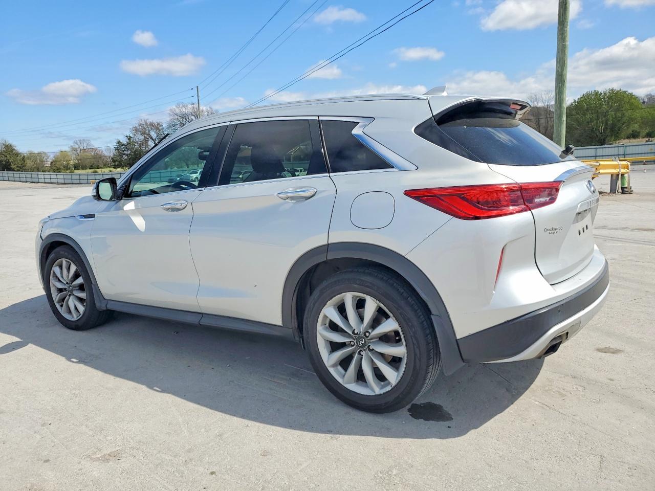 2019 Infiniti Qx50 Essential - Фото 2