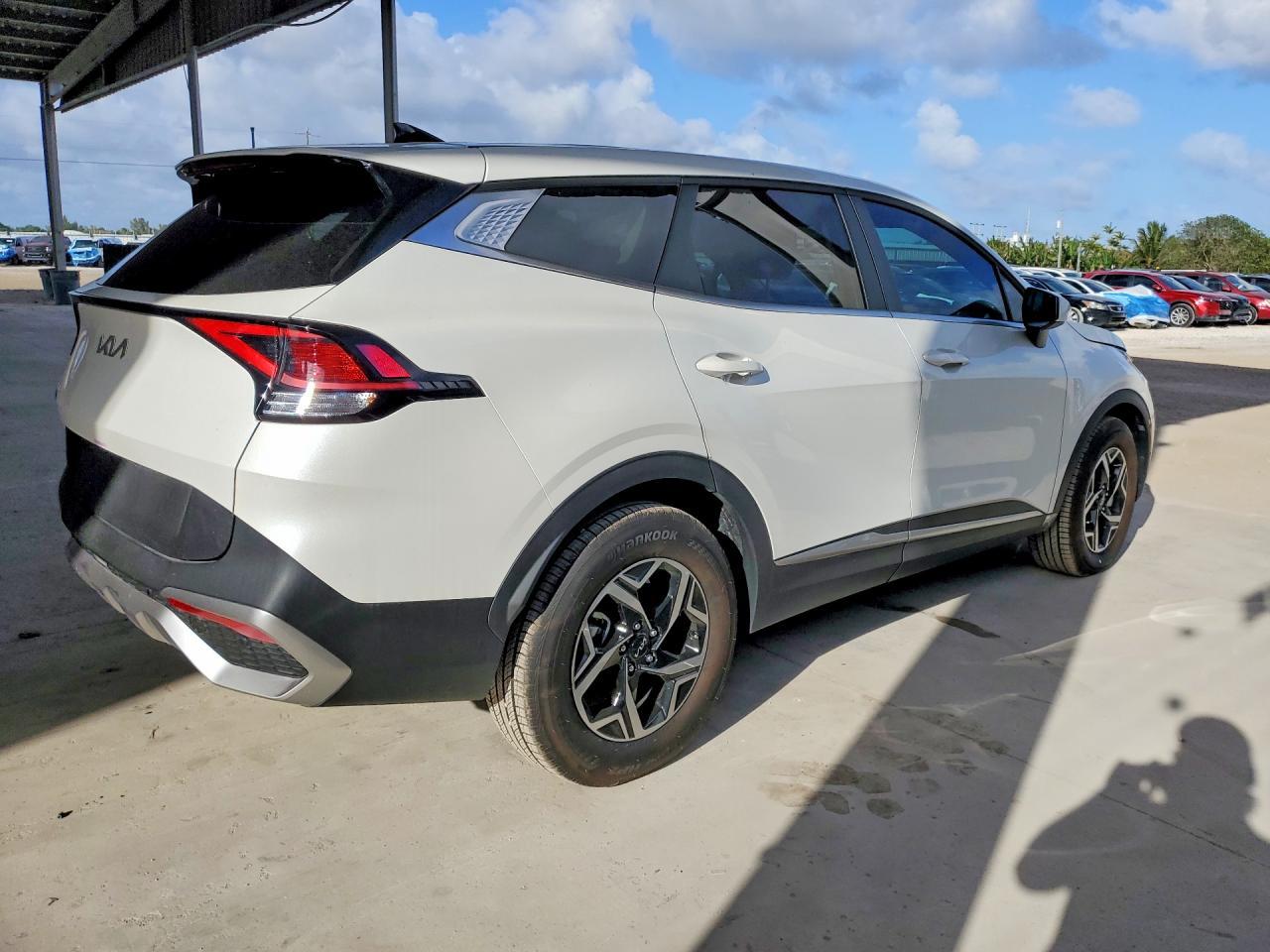 2025 Kia Sportage Lx - Фото 3