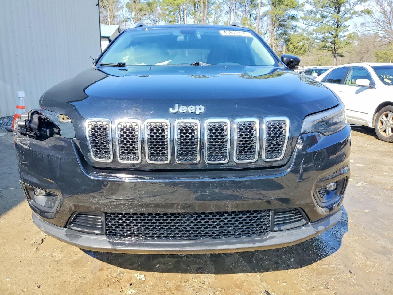2020 Jeep Cherokee Latitude Plus - Фото 5