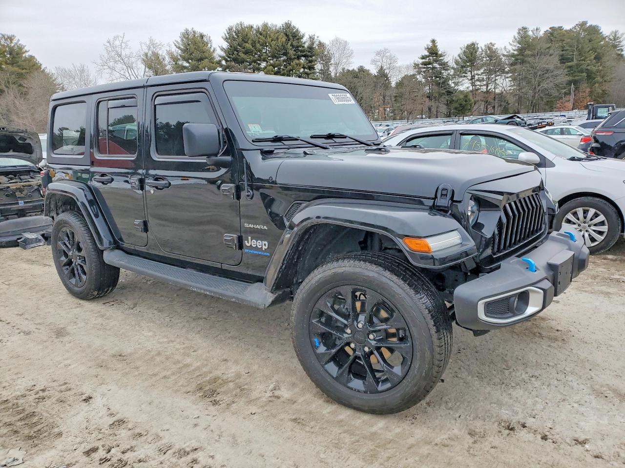 2023 Jeep Wrangler Sahara 4Xe - Image 4