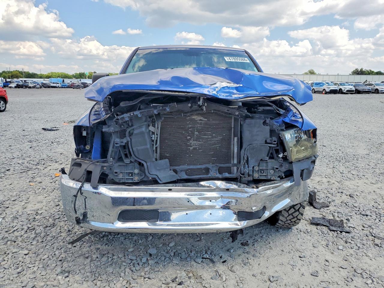 2019 Ram 1500 Classic Slt - Image 5