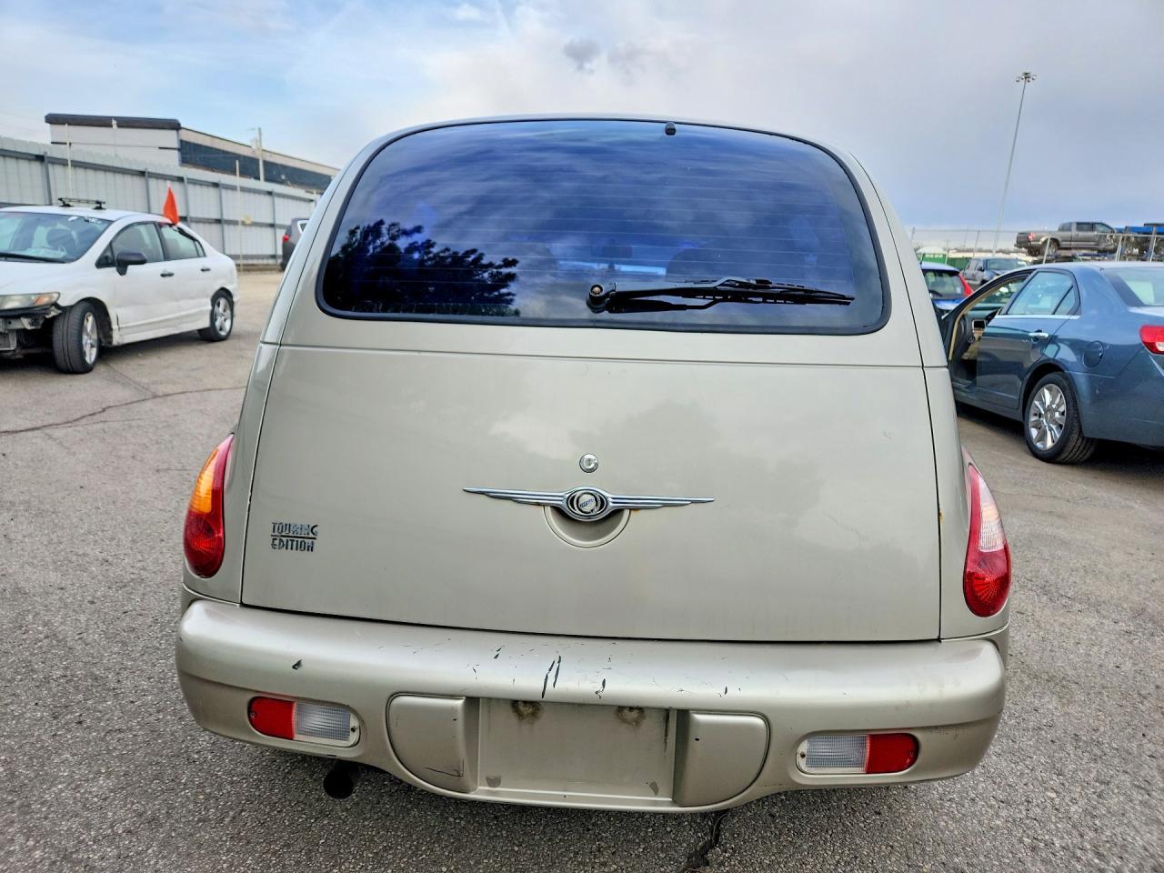 2005 Chrysler Pt Cruiser Touring - Image 6
