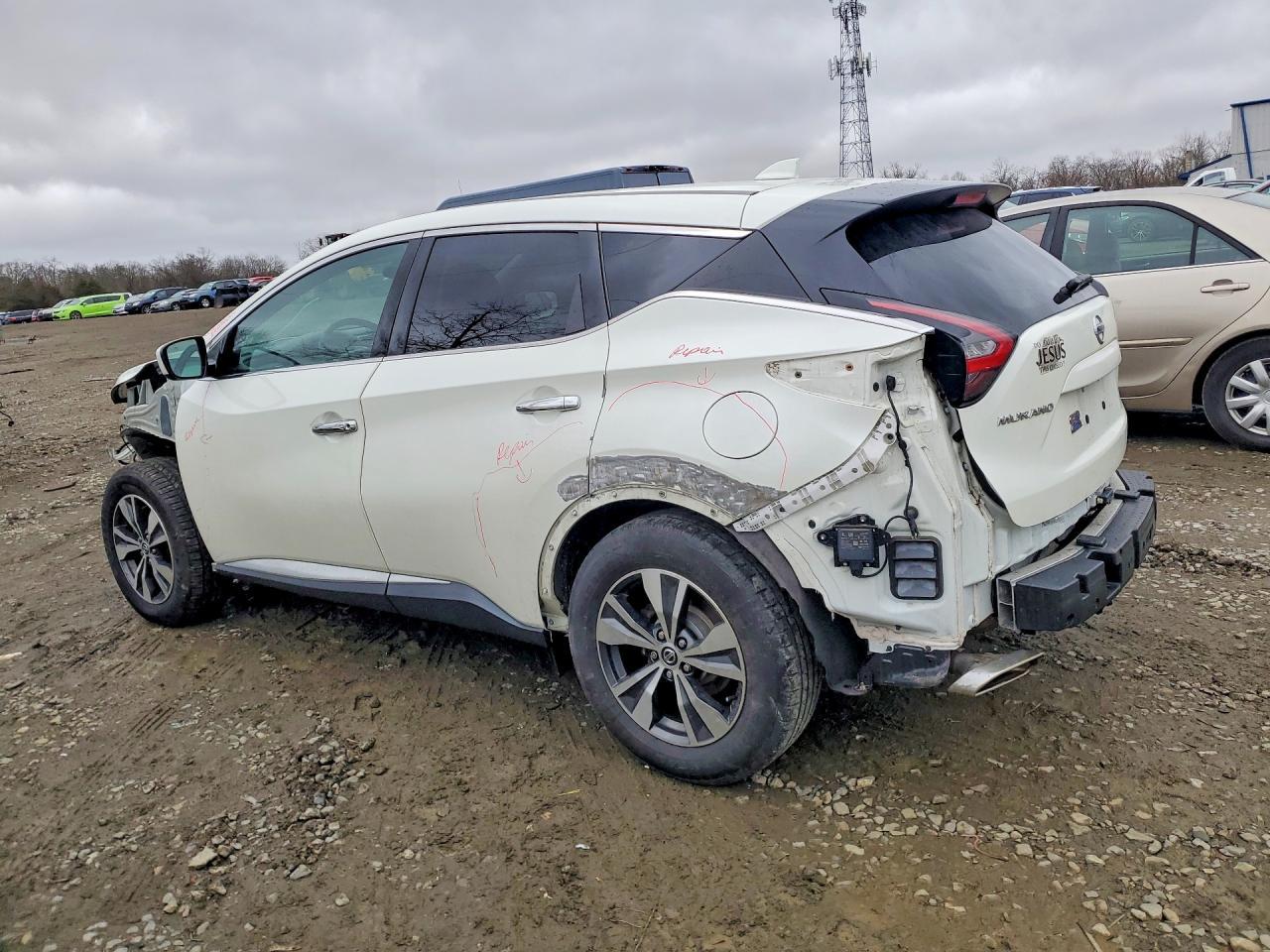 2021 Nissan Murano S - Фото 2