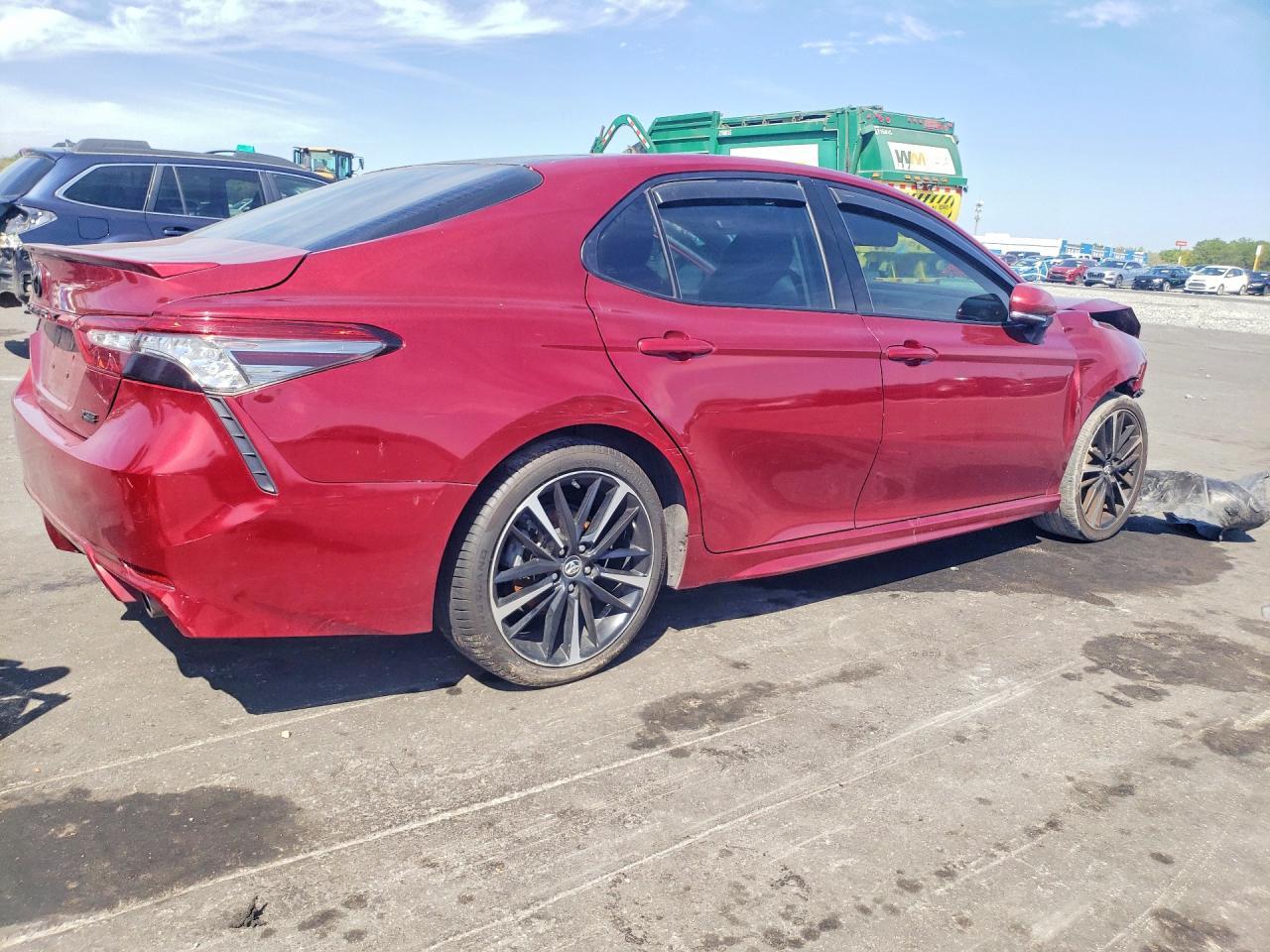 2018 Toyota Camry Xse - Фото 3
