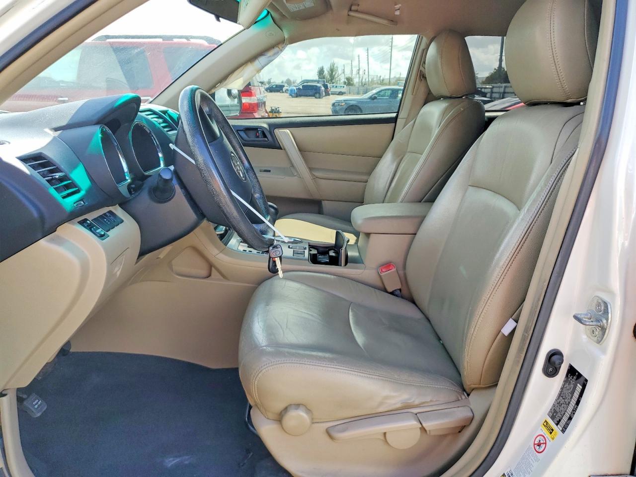 2012 Toyota Highlander Base - Фото 7