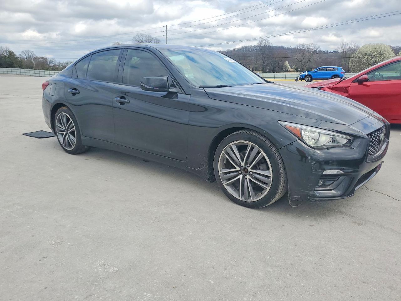 2018 Infiniti Q50 3.0T Luxe - Фото 4
