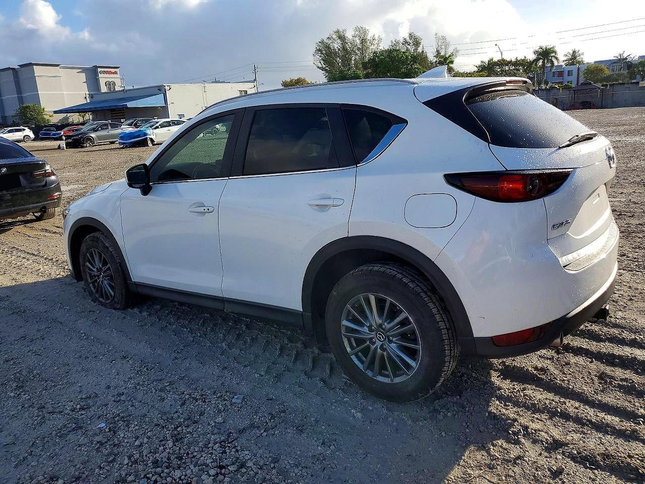 2017 Mazda Cx-5 Touring - Фото 2