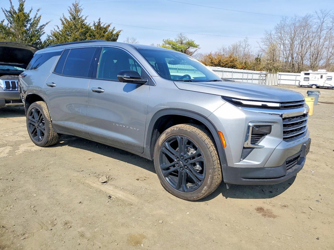 2025 Chevrolet Traverse Lt - Фото 4