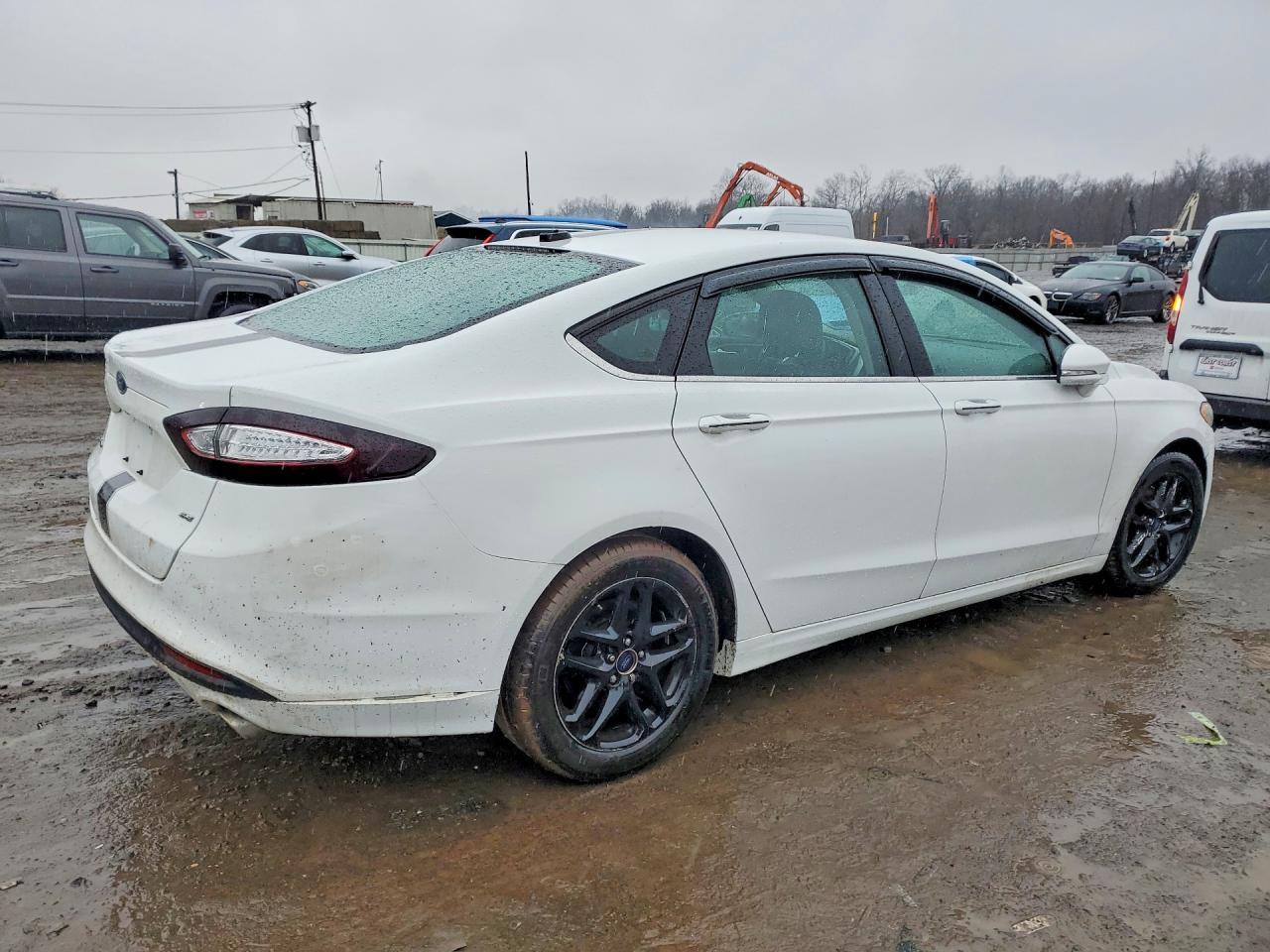 2013 Ford Fusion Se - Фото 3