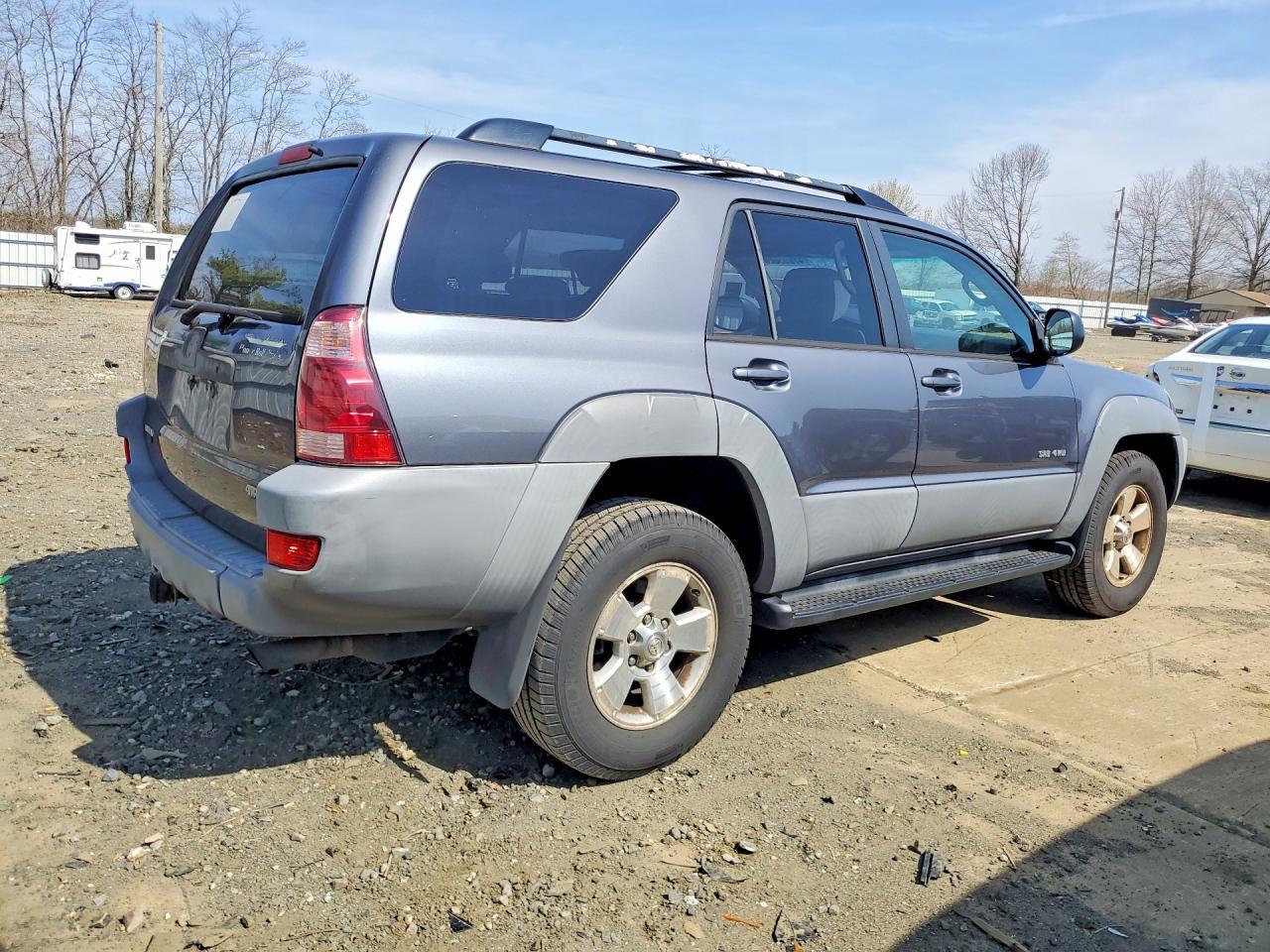 2003 Toyota 4Runner Sr5 - Фото 3
