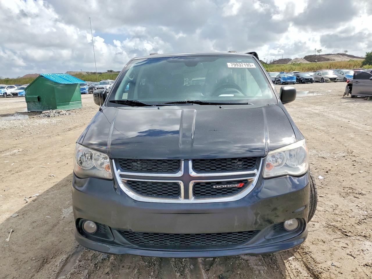 2019 Dodge Grand Caravan Sxt - Image 5