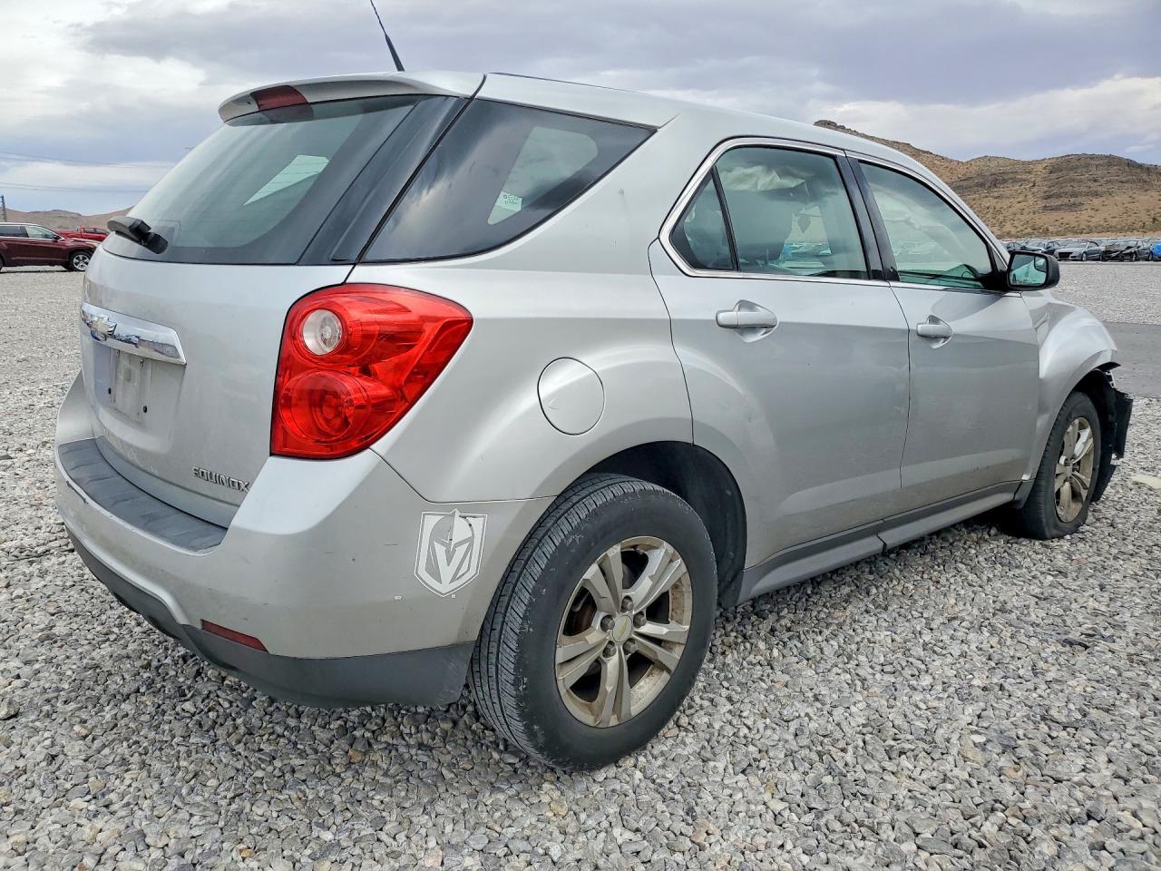 2012 Chevrolet Equinox Ls - Фото 3