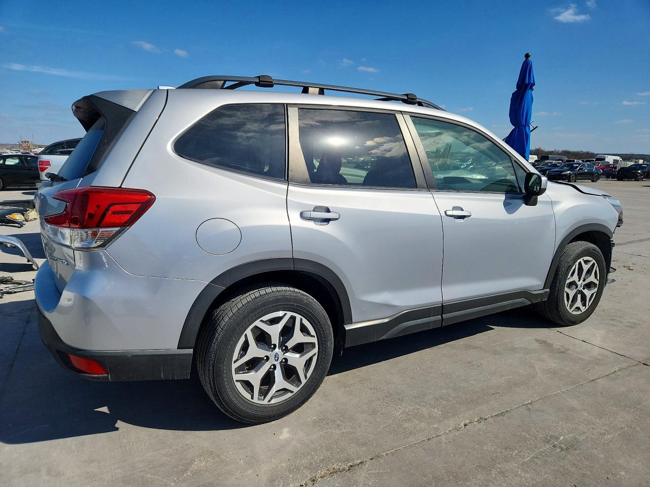 2019 Subaru Forester Premium - Фото 3