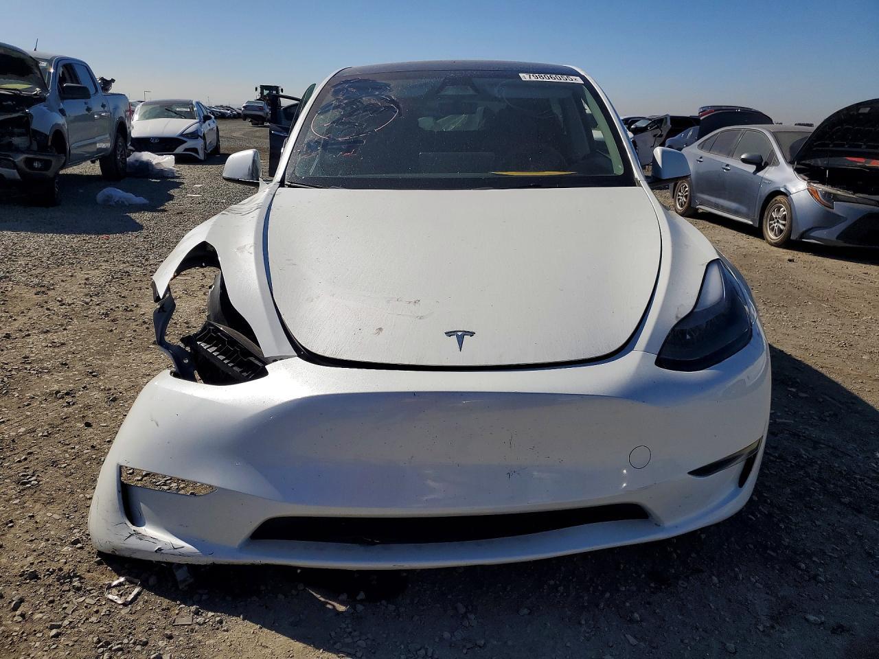 2024 Tesla Model Y - Image 5